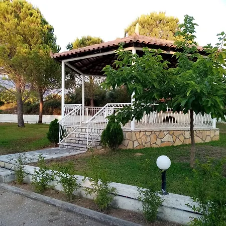 Feriehus Dimitris Group